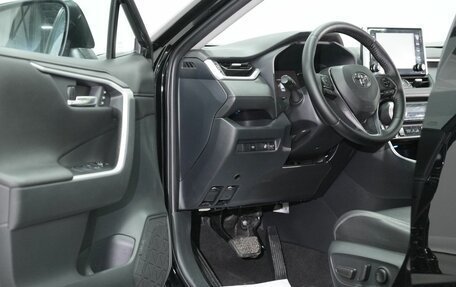 Toyota RAV4, 2019 год, 2 940 000 рублей, 20 фотография