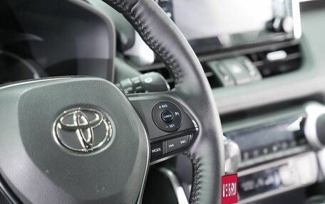 Toyota RAV4, 2019 год, 2 940 000 рублей, 26 фотография