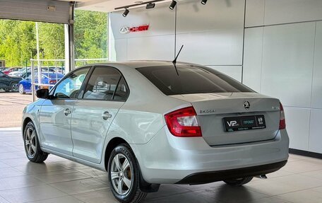 Skoda Rapid I, 2015 год, 1 017 000 рублей, 4 фотография