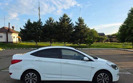Hyundai Solaris II рестайлинг, 2015 год, 1 030 000 рублей, 7 фотография