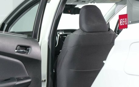 Toyota Prius IV XW50, 2017 год, 1 530 000 рублей, 11 фотография