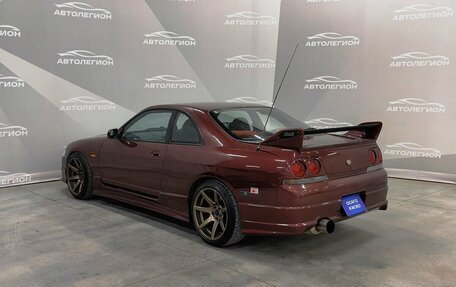 Nissan Skyline, 1998 год, 1 150 000 рублей, 3 фотография