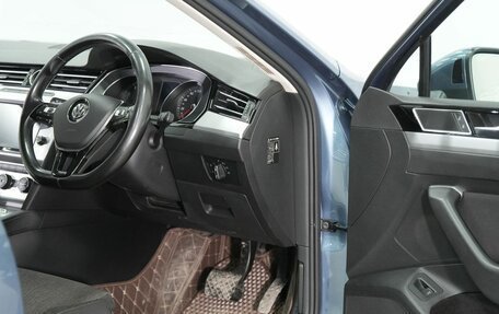 Volkswagen Passat B8 рестайлинг, 2015 год, 1 570 000 рублей, 18 фотография