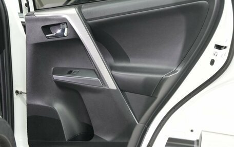 Toyota RAV4, 2017 год, 2 670 000 рублей, 8 фотография