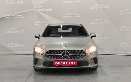 Mercedes-Benz A-Класс, 2019 год, 1 832 000 рублей, 7 фотография
