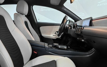 Mercedes-Benz A-Класс, 2019 год, 1 832 000 рублей, 16 фотография