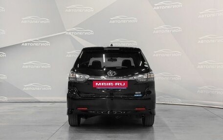 Toyota Wish II, 2013 год, 1 600 000 рублей, 4 фотография