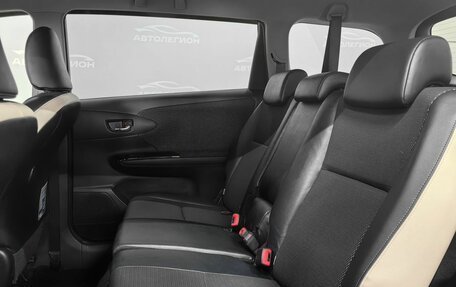 Toyota Wish II, 2013 год, 1 600 000 рублей, 15 фотография