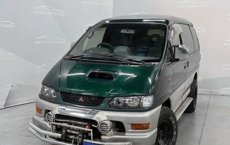 Mitsubishi Delica III, 1998 год, 1 280 000 рублей, 23 фотография
