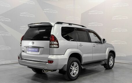 Toyota Land Cruiser Prado 120 рестайлинг, 2006 год, 2 200 000 рублей, 5 фотография