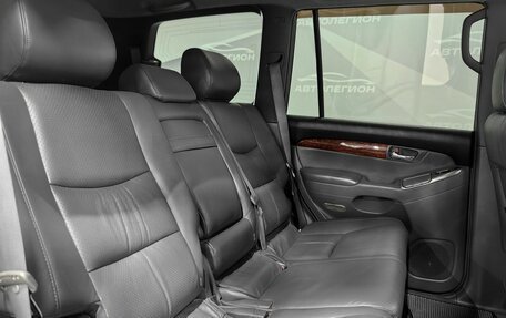 Toyota Land Cruiser Prado 120 рестайлинг, 2006 год, 2 200 000 рублей, 16 фотография