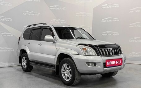 Toyota Land Cruiser Prado 120 рестайлинг, 2006 год, 2 200 000 рублей, 7 фотография