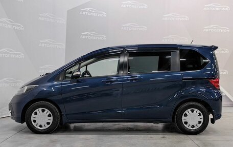 Honda Freed I, 2010 год, 1 160 000 рублей, 2 фотография