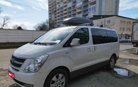 Hyundai Grand Starex Grand Starex I рестайлинг 2, 2014 год, 2 265 000 рублей, 1 фотография