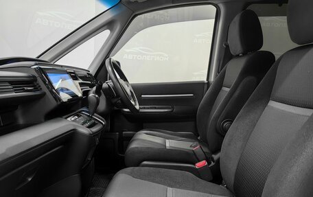 Honda Stepwgn IV, 2017 год, 2 450 000 рублей, 14 фотография