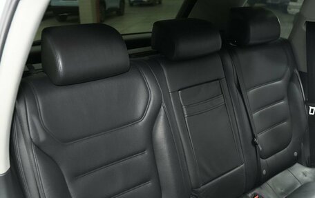 Volkswagen Touareg III, 2010 год, 2 160 000 рублей, 13 фотография