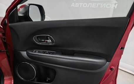 Honda Vezel, 2016 год, 1 540 000 рублей, 17 фотография