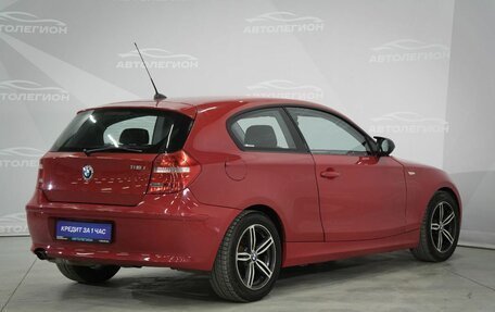 BMW 1 серия, 2011 год, 750 000 рублей, 5 фотография