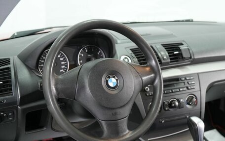 BMW 1 серия, 2011 год, 750 000 рублей, 14 фотография