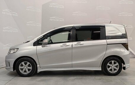 Honda Freed I, 2011 год, 1 299 000 рублей, 2 фотография