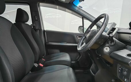 Honda Freed I, 2011 год, 1 299 000 рублей, 10 фотография