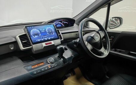 Honda Freed I, 2011 год, 1 299 000 рублей, 12 фотография