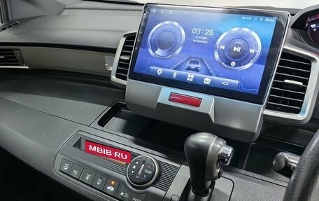 Honda Freed I, 2011 год, 1 299 000 рублей, 22 фотография