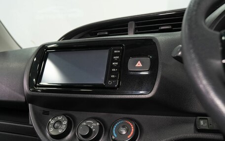 Toyota Vitz, 2018 год, 970 000 рублей, 10 фотография