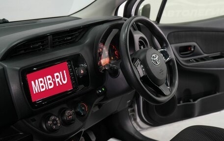 Toyota Vitz, 2018 год, 970 000 рублей, 19 фотография