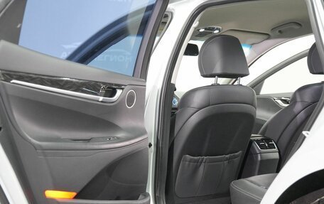 Hyundai Grandeur, 2019 год, 2 000 000 рублей, 15 фотография