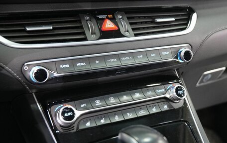 Hyundai Grandeur, 2019 год, 2 000 000 рублей, 33 фотография