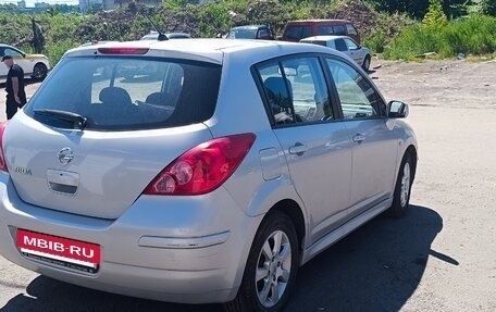 Nissan Tiida, 2010 год, 900 000 рублей, 6 фотография