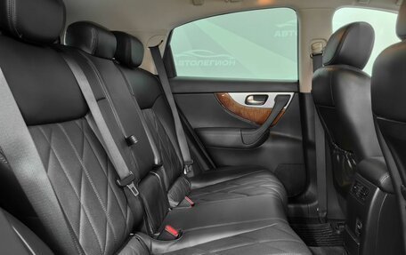 Infiniti QX70, 2017 год, 3 500 000 рублей, 18 фотография