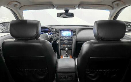 Infiniti QX70, 2017 год, 3 500 000 рублей, 22 фотография