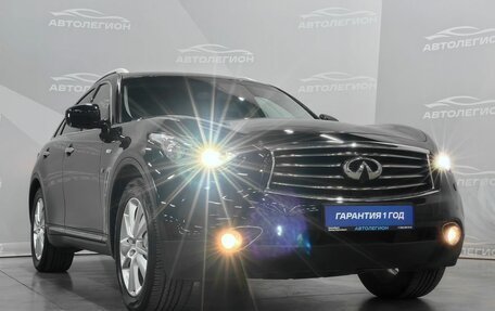 Infiniti QX70, 2017 год, 3 500 000 рублей, 32 фотография