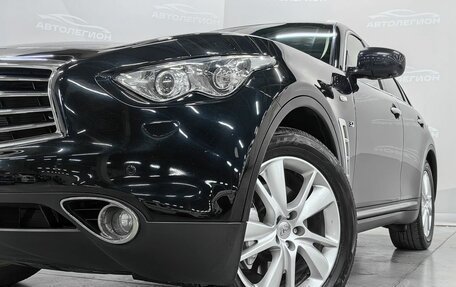 Infiniti QX70, 2017 год, 3 500 000 рублей, 30 фотография