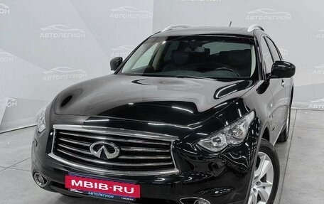 Infiniti QX70, 2017 год, 3 500 000 рублей, 29 фотография