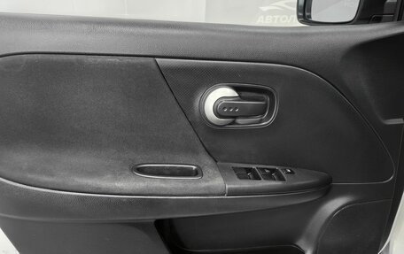 Nissan Note II рестайлинг, 2010 год, 770 000 рублей, 17 фотография