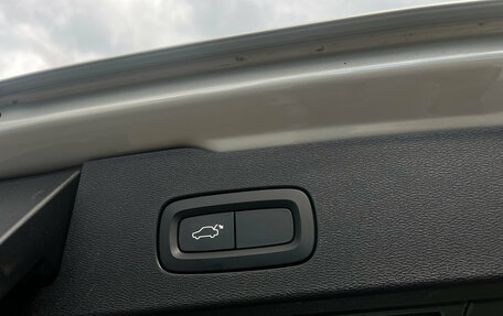 Volvo V60 Cross Country II, 2019 год, 3 999 000 рублей, 19 фотография