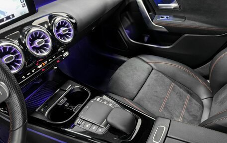 Mercedes-Benz CLA, 2020 год, 3 200 000 рублей, 12 фотография