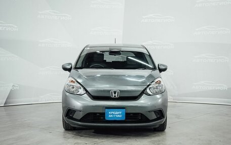 Honda Fit, 2020 год, 1 300 000 рублей, 3 фотография
