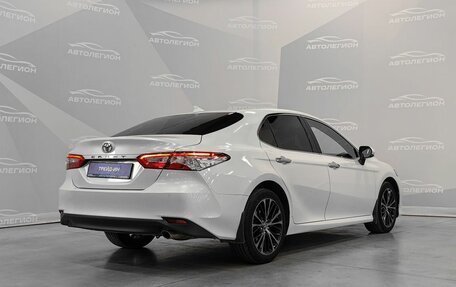 Toyota Camry, 2020 год, 2 970 000 рублей, 5 фотография