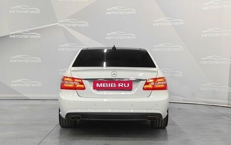 Mercedes-Benz E-Класс, 2011 год, 1 949 000 рублей, 4 фотография