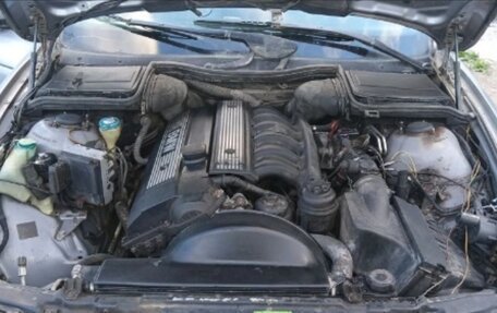 BMW 5 серия, 1996 год, 350 000 рублей, 6 фотография
