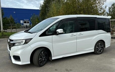 Honda Stepwgn IV, 2018 год, 1 945 000 рублей, 5 фотография