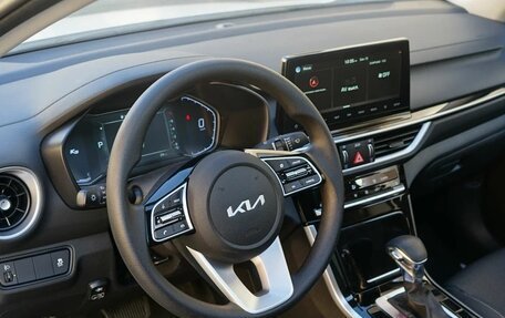 KIA K3, 2022 год, 1 525 000 рублей, 24 фотография