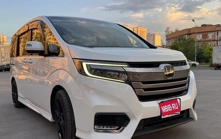 Honda Stepwgn IV, 2021 год, 2 145 000 рублей, 1 фотография