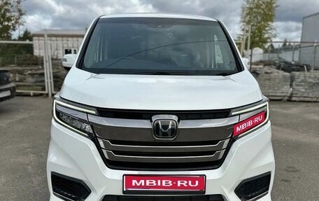 Honda Stepwgn IV, 2021 год, 2 170 000 рублей, 1 фотография