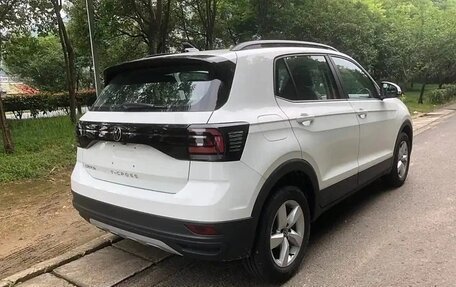 Volkswagen T-Cross I, 2023 год, 1 695 000 рублей, 5 фотография