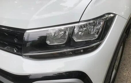 Volkswagen T-Cross I, 2023 год, 1 695 000 рублей, 7 фотография